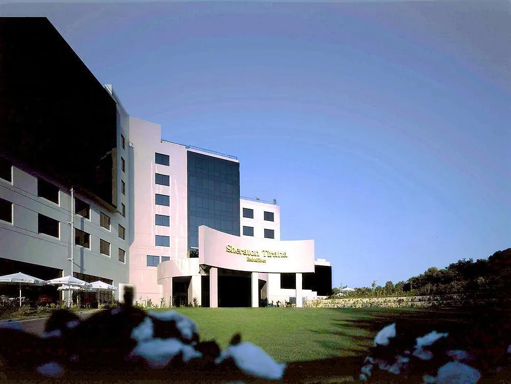 Mak Albania Hotel Тирана
